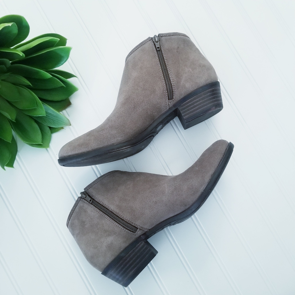 Lucky Brand Booties  Sz 9